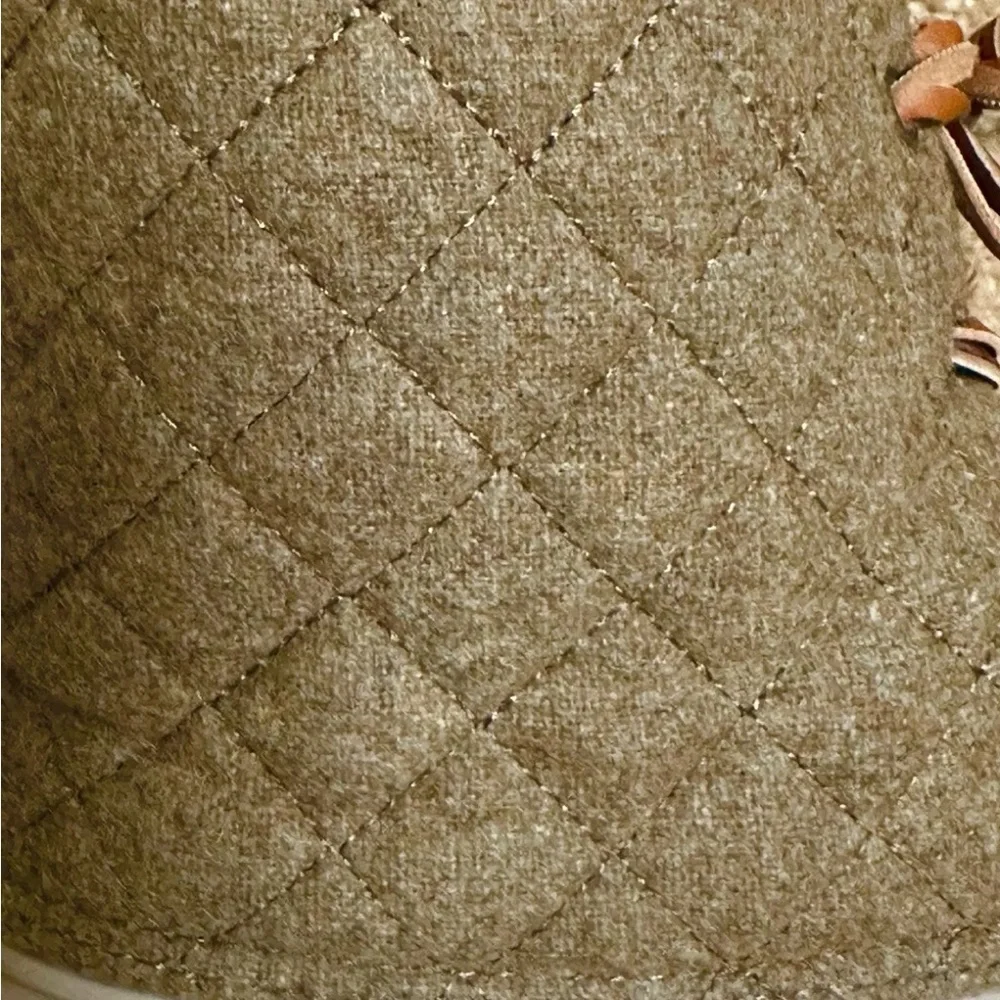 Duck Boots Seven 7 Quilted Goose Wool Duck Boots Beige Women’s 9